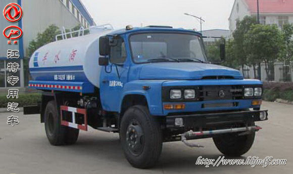 東風(fēng)140尖頭8噸灑水車.jpg